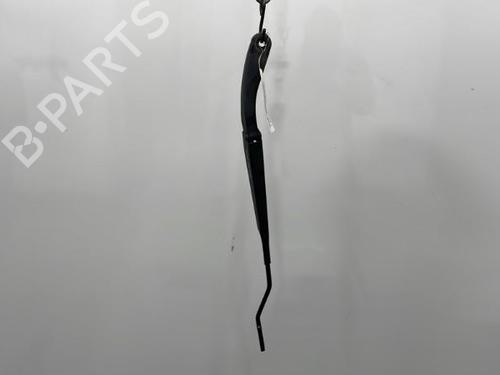 Used Front windshield wiper arm Front windshield wiper arm 20387274 20387274