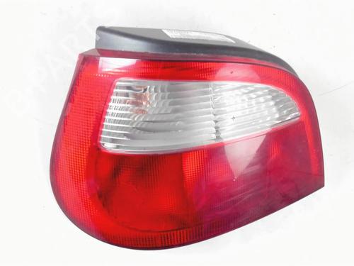 Farolim esquerdo Farolim esquerdo RENAULT MEGANE I (BA0/1_) 1.4 16V (BA0D, BA1H, BA0W, BA10) (95 hp) 20401487 20401487