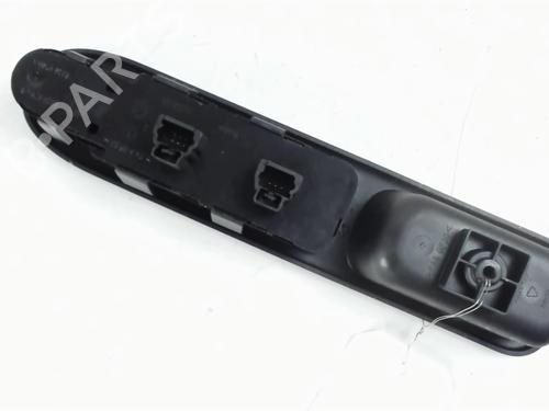 Used Left front window switch Left front window switch PEUGEOT 307 (3A/C) 1.6 HDi (90 hp) 31159508 31159508