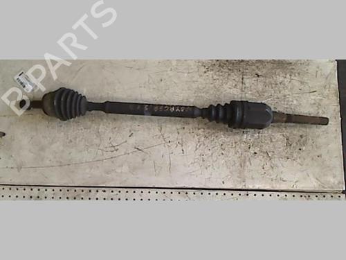 Used Right front driveshaft CHRYSLER VOYAGER II (ES) 2.5 TD (118 hp) 21203994