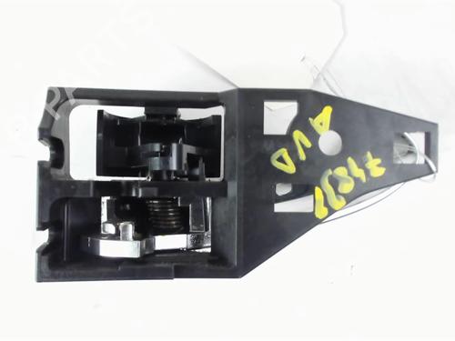 Used Front right interior door handle Front right interior door handle TOYOTA RAV 4 III (_A3_) 2.2 D (ALA35_) (150 hp) 22103225 22103225