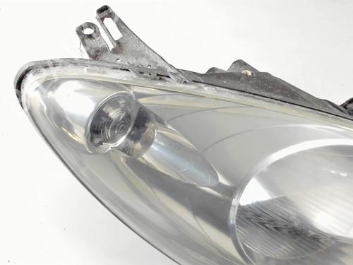 Used Right headlight Right headlight PEUGEOT 1007 (KM_) 1.4 (75 hp) 20447187 20447187