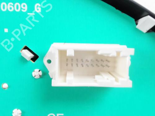 Instrument cluster PEUGEOT 407 Coupe (6C_) 2.7 HDi | BP31654088C47 