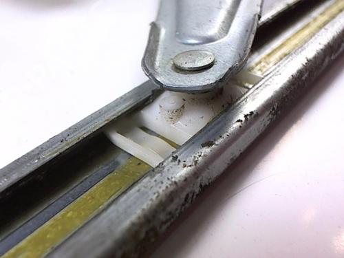 Used Front right window mechanism Front right window mechanism RENAULT MEGANE III Coupe (DZ0/1_) 1.5 dCi (DZ09, DZ0D, DZ1F, DZ1G, DZ14, DZ29) (110 hp) 20444565 20444565