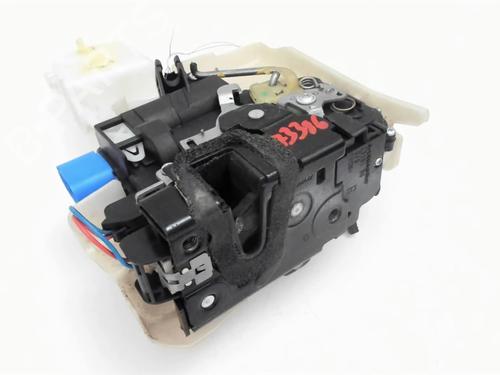 Used Front right lock VW POLO (9N_, 9A_) 1.4 TDI (70 hp) 20395898