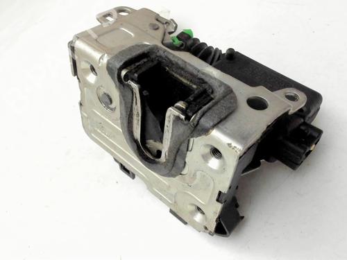 Cerradura puerta delantera izquierda Cerradura puerta delantera izquierda 39575866 39575866