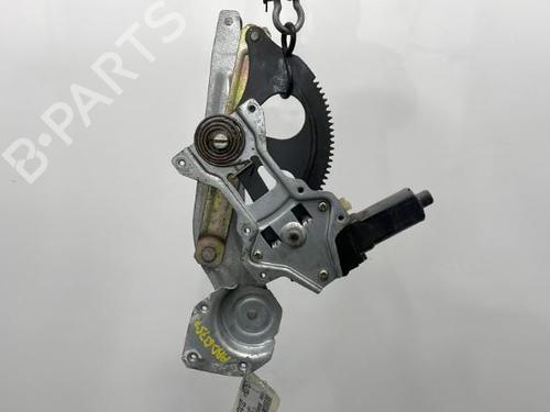 Rudehejsemekanisme Højre bagtil Rudehejsemekanisme Højre bagtil HYUNDAI GALLOPER II (JK-01) 2.5 TD intercooler (99 hp) 20440433 20440433