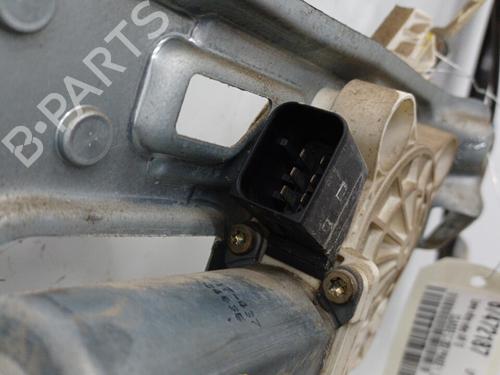 Used Front right window mechanism MERCEDES-BENZ C-CLASS (W203) C 220 CDI (203.006, 203.008) (143 hp) 20424537
