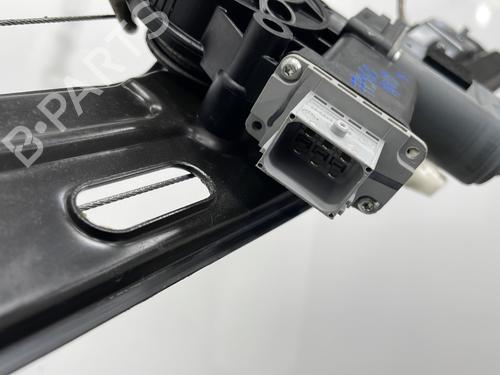 Rudehejsemekanisme Højre foran FIAT 500L (351_, 352_) 1.3 D Multijet (199LXY1A, 199LXY11) | BP30443914C23