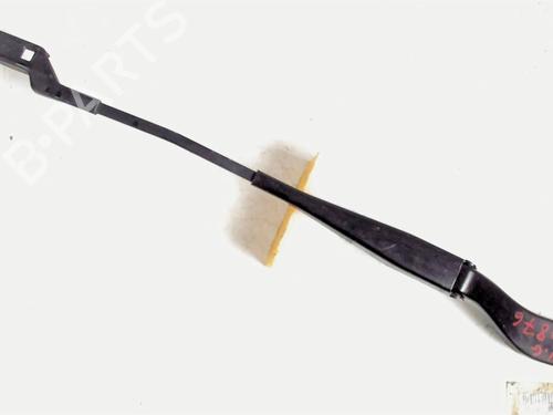 Used Front windshield wiper arm VOLVO V50 (545) 1.6 D (110 hp) 20390366