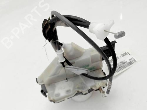 front-right-lock-peugeot-expert-van-v_-2016-37037633 main image