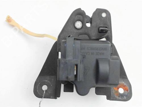 Tailgate lock CHRYSLER 300M (LR) 2.7 V6 24V | BP21240581C101 