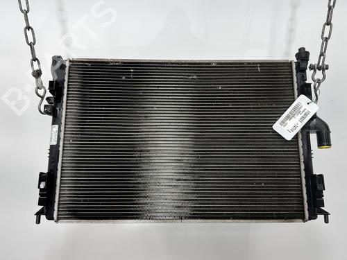 Used Water radiator DACIA SANDERO 1.6 16V Bifuel (105 hp) 30308534