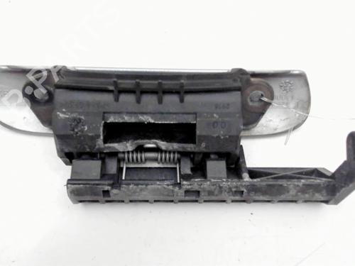 Venstre foran utvendig håndtak Venstre foran utvendig håndtak CITROËN XSARA (N1) 1.8 i (90 hp) 37275231 37275231