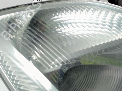 Right headlight FORD FIESTA V (JH_, JD_) 1.4 TDCi | BP20428888C29 