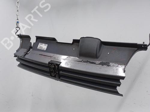 Grille PEUGEOT 405 I (15B) 1.9 Diesel | BP20402095C40 