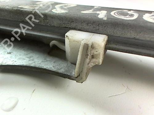 Used Front left window mechanism Front left window mechanism SUZUKI WAGON R+ (MA) 1.3 (RB413) (76 hp) 20413979 20413979