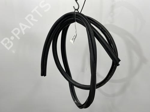 Rubber door seal FORD FIESTA V (JH_, JD_) 1.4 TDCi | BP26035434C142 