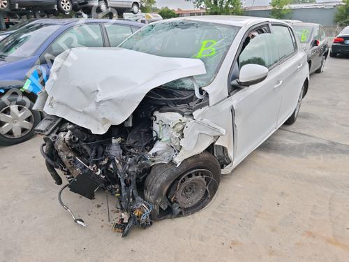 Used Parts PEUGEOT 308 II (LB_, LP_, LW_, LH_, L3_) 1.6 HDi / BlueHDi 115 (115 hp) 4170085