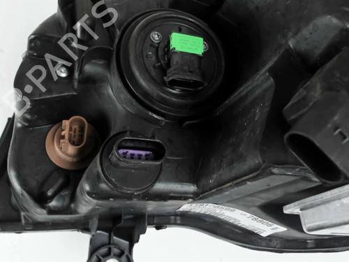 Right headlight LANCIA VOYAGER MPV (404_) 2.8 CRD (RT, 53) | BP31817530C29 