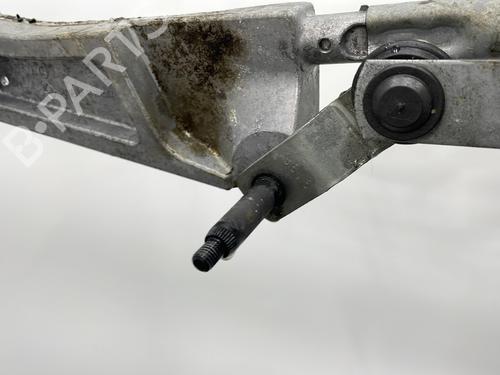 Used Front wiper motor Front wiper motor MERCEDES-BENZ SLC (R172) 250 d (172.404) (204 hp) 25341654 25341654