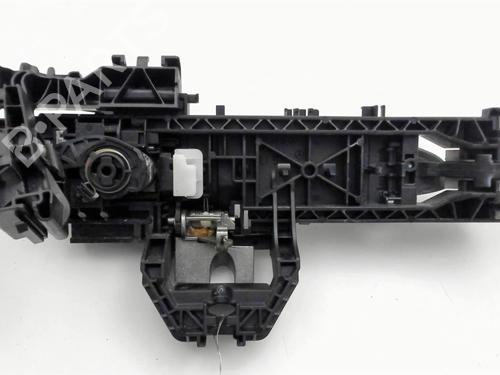 Front left exterior door handle MERCEDES-BENZ C-CLASS (W204) C 180 CDI (204.000) | BP22103833C128 