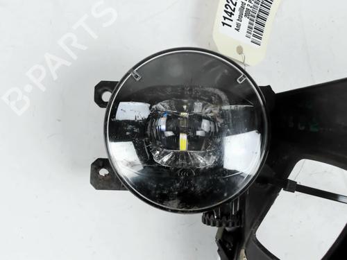 Used Right front fog light PEUGEOT 2008 II (UD_, US_, UY_, UJ_, UR_, UC_) 1.5 BlueHDI 130 (131 hp) 30329333