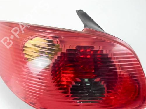 Venstre Baklys PEUGEOT 206 Hatchback (2A/C) 1.4 HDi eco 70 | BP28362023C34 