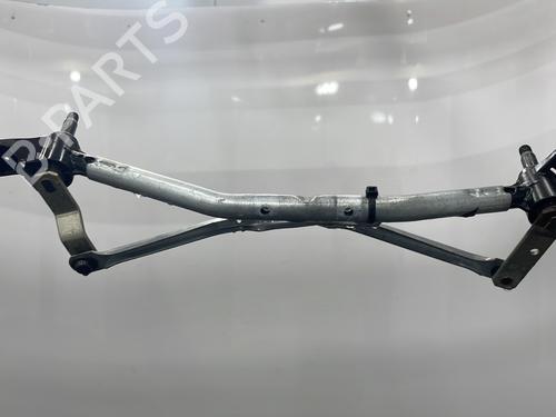 Used Front wipers mechanism Front wipers mechanism RENAULT CLIO III Grandtour (KR0/1_) 1.2 16V (KR02, KR0J) (75 hp) 33743619 33743619