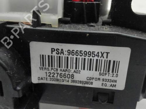 Used Steering column stalk Steering column stalk PEUGEOT 308 SW I (4E_, 4H_) 1.6 HDi (109 hp) 33701811 33701811