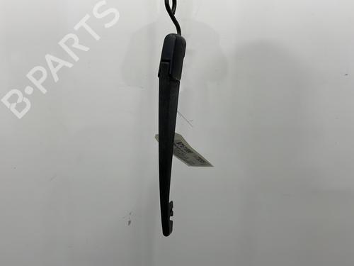 Used Rear windshield wiper arm SUZUKI VITARA (LY) 1.6 (APK 416) (120 hp) 22104603
