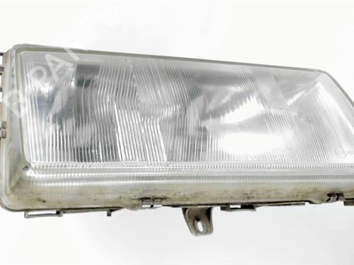 Used Right headlight Right headlight FIAT ULYSSE (220_) 1.9 TD (92 hp) 21235915 21235915