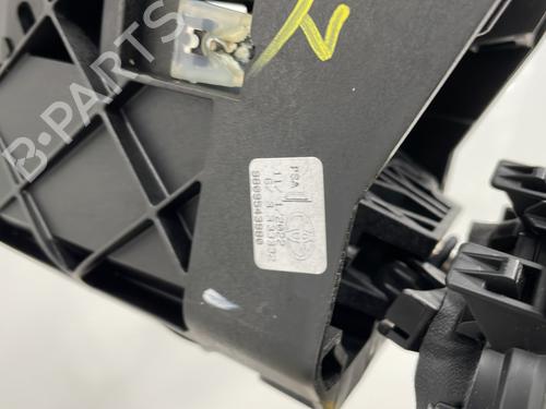 Used Gear lever Gear lever PEUGEOT EXPERT Van (V_) 2.0 BlueHDi 145 (144 hp) 28525451 28525451