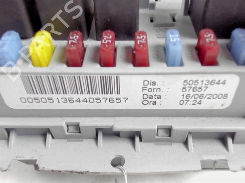 Used Fuse box Fuse box ALFA ROMEO 159 Sportwagon (939_) 1.9 JTDM 16V (939BXC1B, 939BXC12) (150 hp) 21236342 21236342