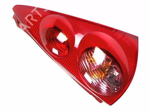 Right taillight PEUGEOT 107 (PM_, PN_) 1.0 | BP20415427C35 