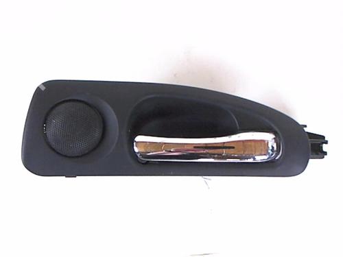 Used Front right interior door handle Front right interior door handle ALFA ROMEO 166 (936_) 2.4 JTD (936A2B__) (140 hp) 20444271 20444271