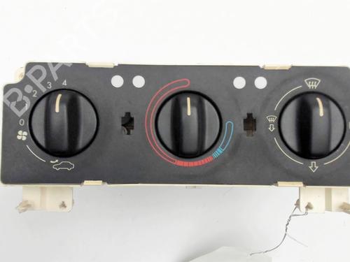 Used Climate control PEUGEOT 306 (7B, N3, N5) 1.9 SRDT (90 hp) 30547829