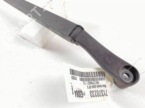 Used Front windshield wiper arm Front windshield wiper arm 22102551 22102551