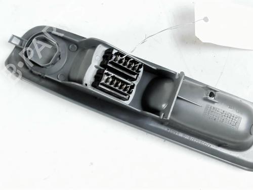 Used Left front window switch Left front window switch RENAULT TWINGO I (C06_) 1.2 (C066, C068) (58 hp) 31159454 31159454