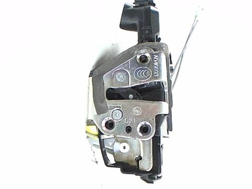 Used Front left lock TOYOTA RAV 4 III (_A3_) 2.2 D 4WD (ALA30_, ALA30R) (136 hp) 20426714