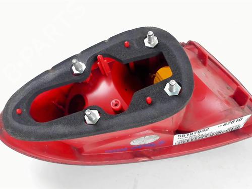 Right taillight ALFA ROMEO 147 (937_) 1.9 JTDM 8V (937.AXD1A, 937.AXU1A, 937.BXU1A) | BP20398438C35 