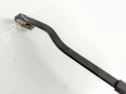 Used Front windshield wiper arm FORD PUMA (EC_) 1.7 16V (125 hp) 20465881