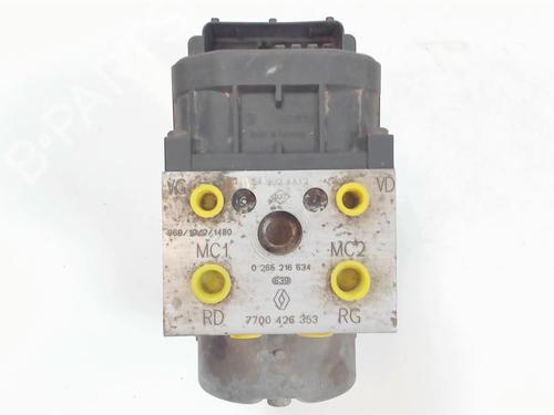 Used ABS pump RENAULT SAFRANE II (B54_) 2.2 dT (B54G) (113 hp) 20412883