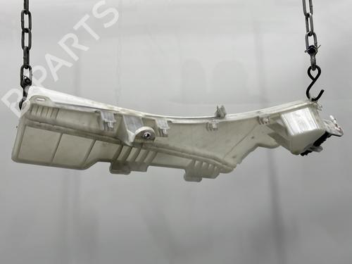 Windscreen washer tank PEUGEOT 3008 II SUV (MC_, MR_, MJ_, M4_) 1.5 BlueHDi 130 | BP20400706C113 