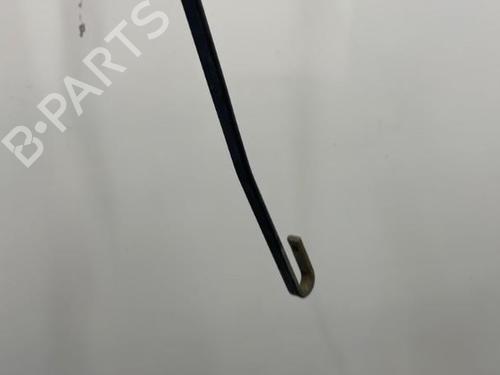 Used Front windshield wiper arm Front windshield wiper arm 20438646 20438646
