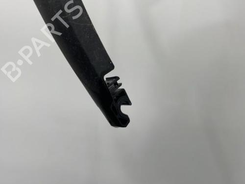 Used Rear windshield wiper arm Rear windshield wiper arm 20418929 20418929