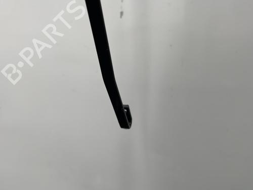 Used Front windshield wiper arm Front windshield wiper arm FIAT DOBLO MPV (119_, 223_) 1.9 D (223AXB1A) (63 hp) 20654475 20654475