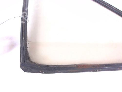 Used Rear left door window Rear left door window 21206171 21206171