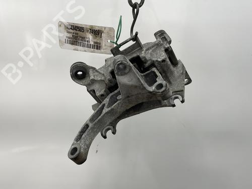 Used Gearbox mount RENAULT MEGANE III Hatchback (BZ0/1_, B3_) 1.5 dCi (BZ09, BZ0D, BZ1W, BZ29, BZ14) (110 hp) 24986846