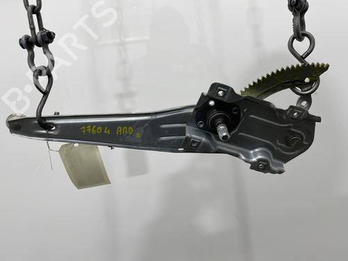 Rudehejsemekanisme Højre bagtil TOYOTA YARIS (_P1_) 1.0 (SCP10_, SCP10R) (65 hp) 28498742